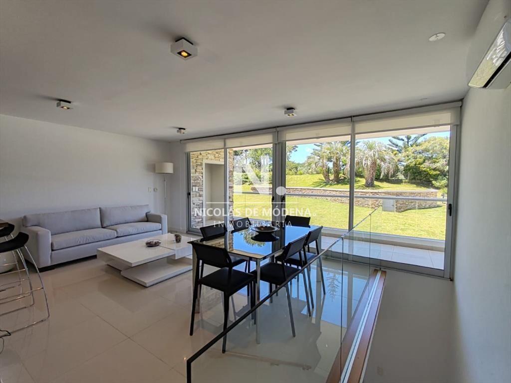 Departamento en venta en torre de categoría
