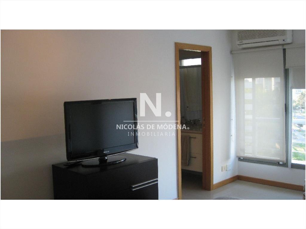 Vende Apartamento en Brava - Punta del Este de 3