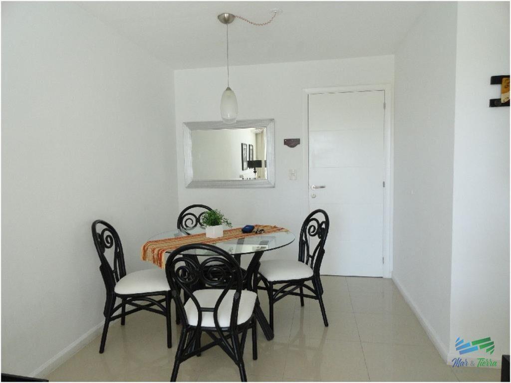 Alquilo apartamento de 1 dormitorio en Roosevelt,