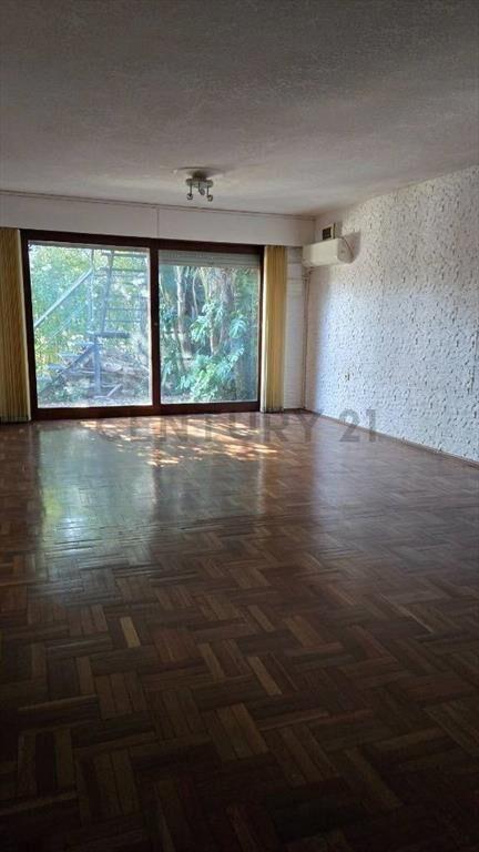 Venta casa La Blanqueada 5 dormitorios 3 baños fondo o ca...