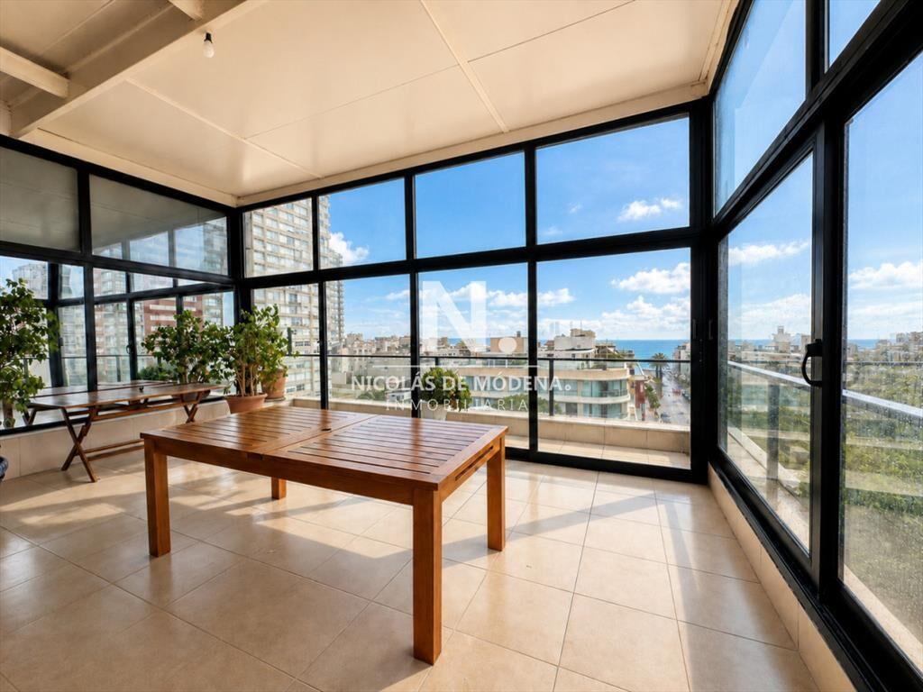 Departamento en Portofino con 2 garajes y hermosa vista al