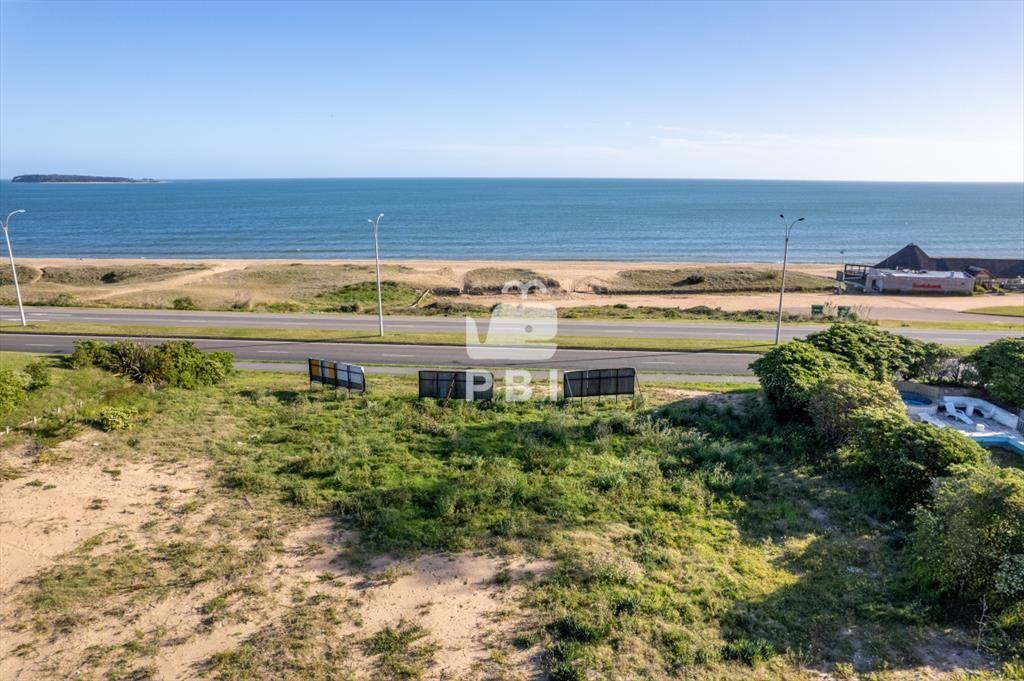 Lote Frente al Mar en La Mansa, Punta del Este -