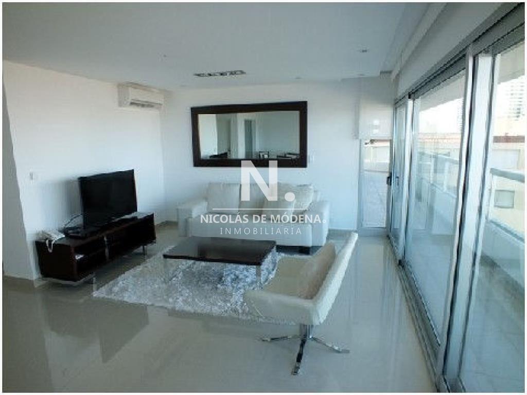 Venta Apartamento de 3 dormitorios en zona Brava,
