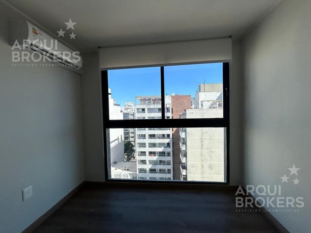 Apartamento monoambiente en venta en Pocitos-904