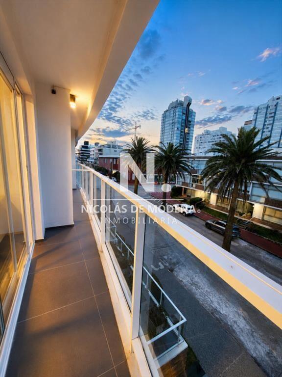 Apartamento de 1 dormitorio en venta - Edificio