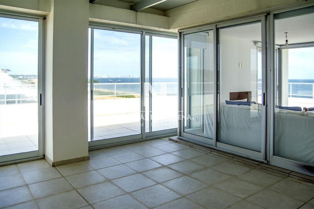 Espectacular Apartamento en Mansa frente al mar,
