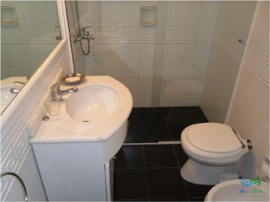 Vendo apartamento 1 dormitorio frente al mar, con