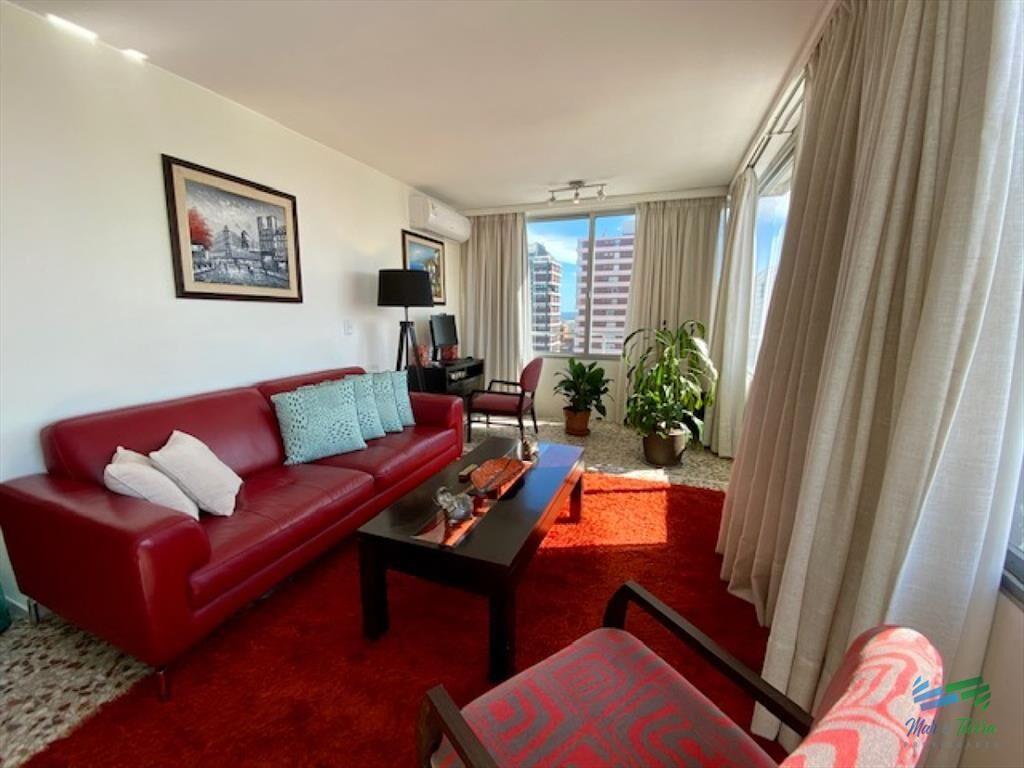 Apartamento en Punta del Este, Península, dos