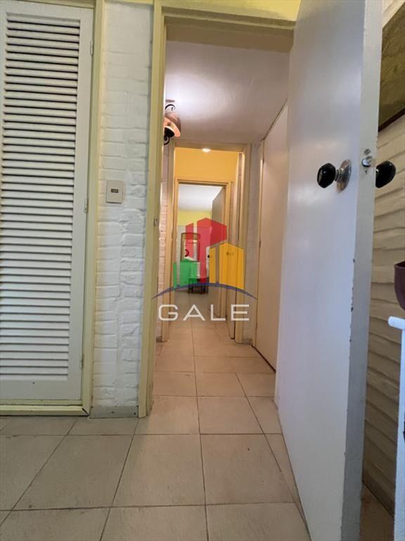 Casa en Playa Mansa, 5 dormitorios y 4 baÃ±os.