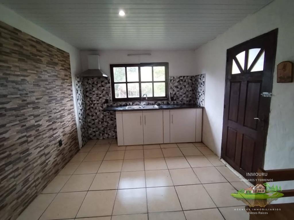 Se Vende Casa de 3 Dormitorios en Piriápolis próxima a Pl