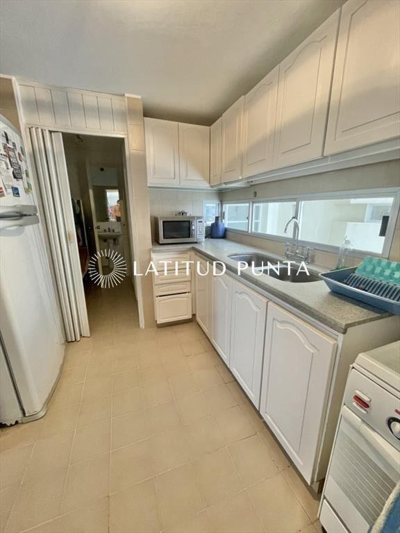 Apartamento en Chiverta, 2 dormitorios más