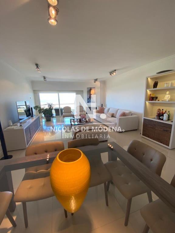 Gran oportunidad Pent-house dúplex en venta.
