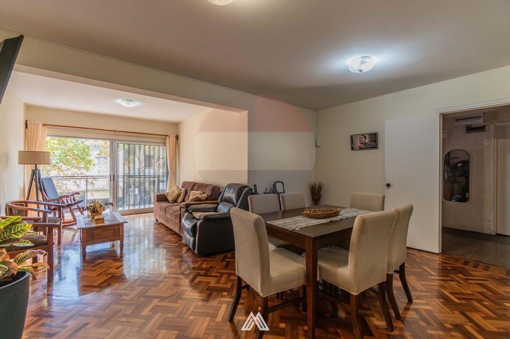 VENTA APARTAMENTO 3 DORM ,SERVICIO, TERRAZA CENTRO