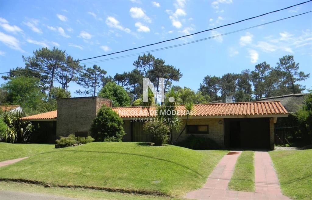 Casa en Venta de 4 dormitorios en Pinares , Punta