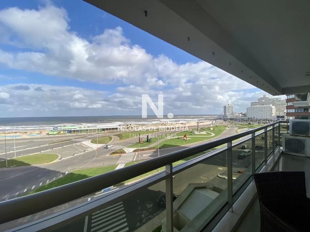 Hermoso Departamento en venta con agradable vista al Mar de