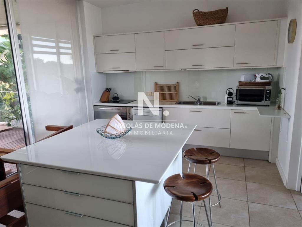 Hermoso Departamento en venta de 3 dormitorios al