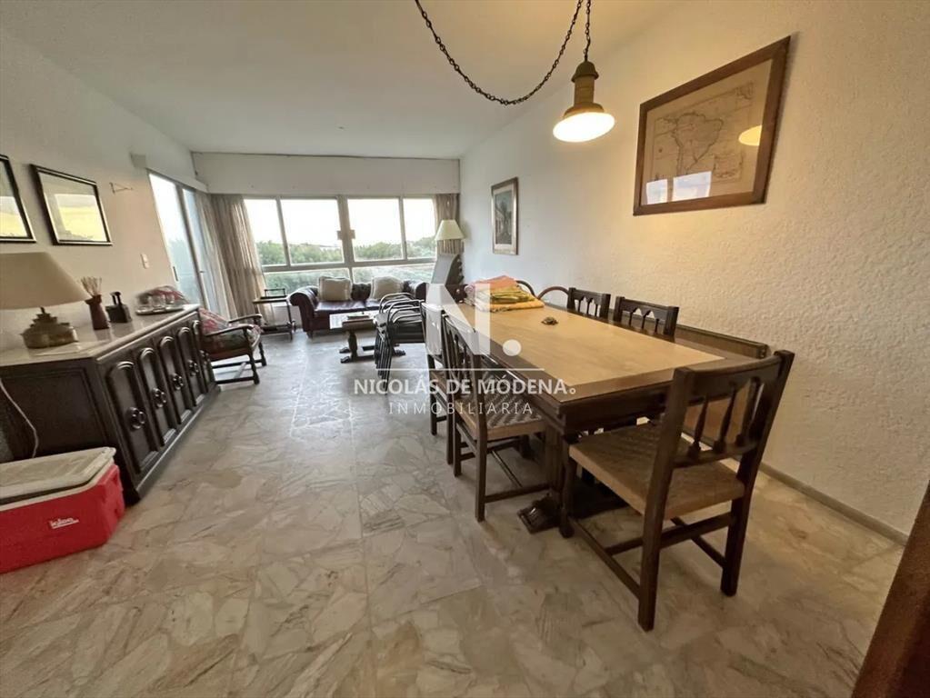 Con gran balcon y excelentes espacios imoecable departament