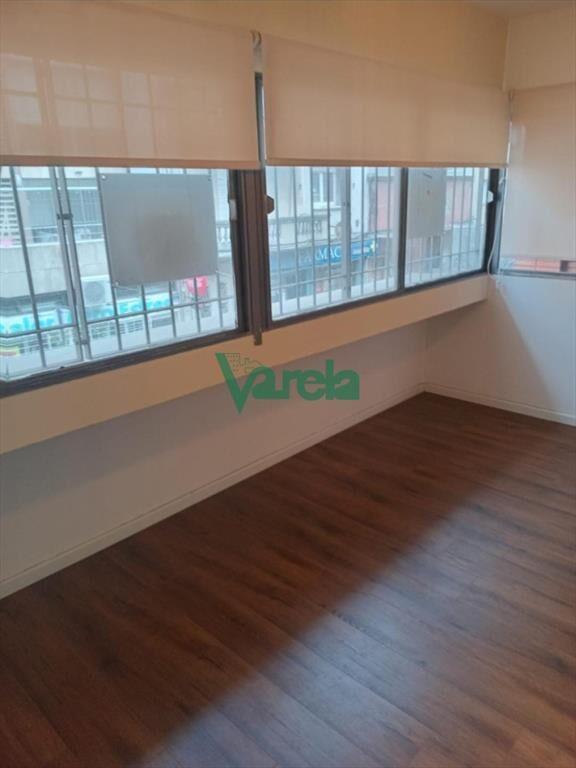 Apartamento de dos dormitorios en Carlos Roxlo y