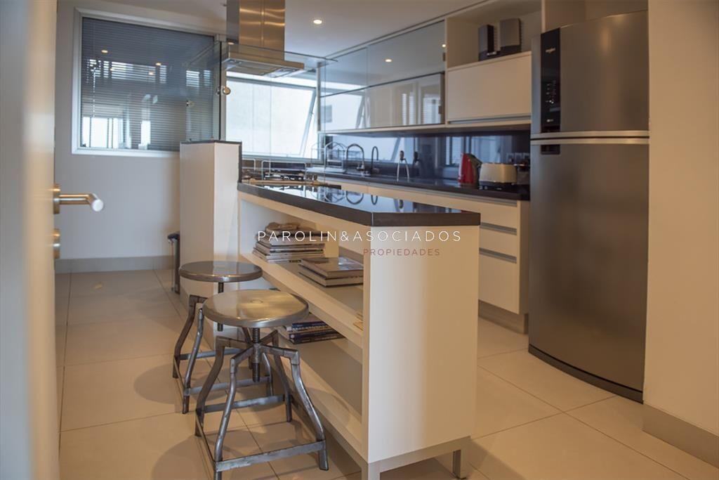 Apartamento con vista espectacular a metros del mar, en Bra