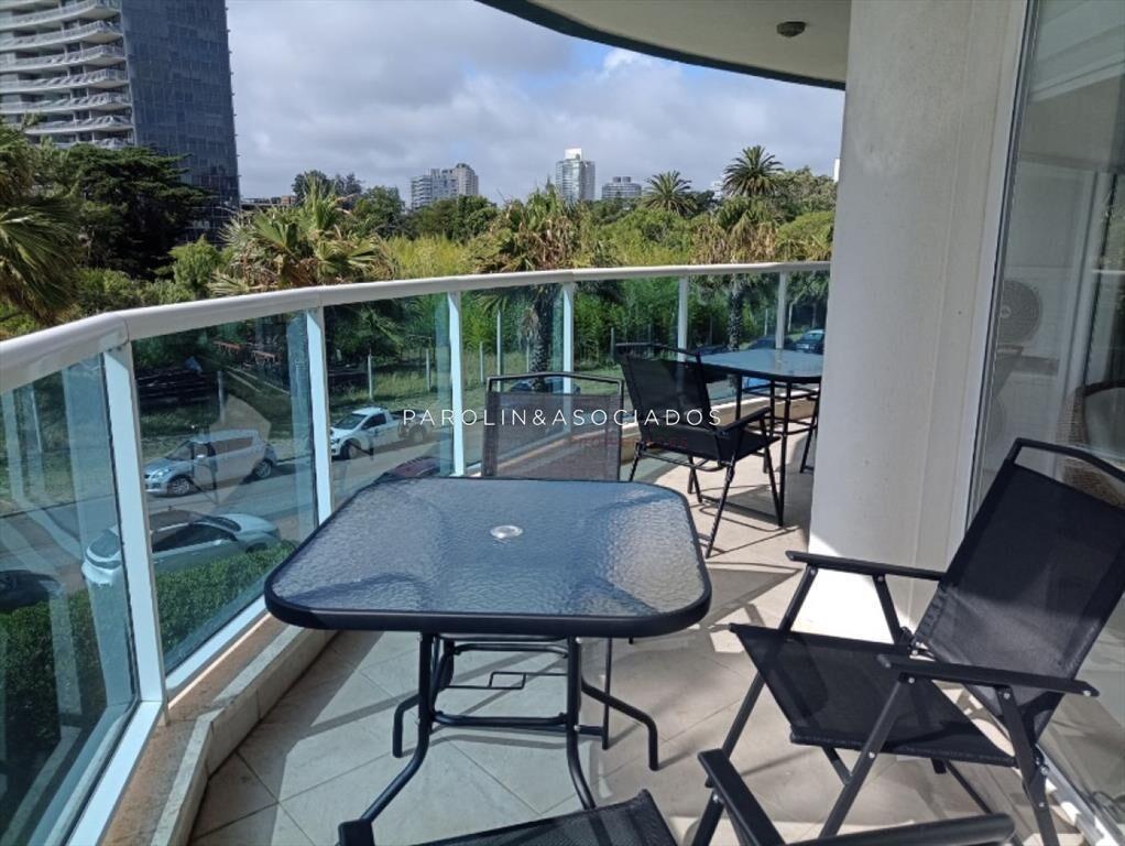 Apartamento en venta de 3 dormitorios en Casino