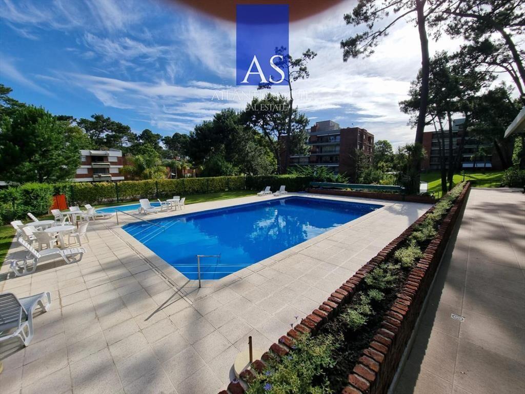 Apartamento 3 dormitorios con terraa y garage