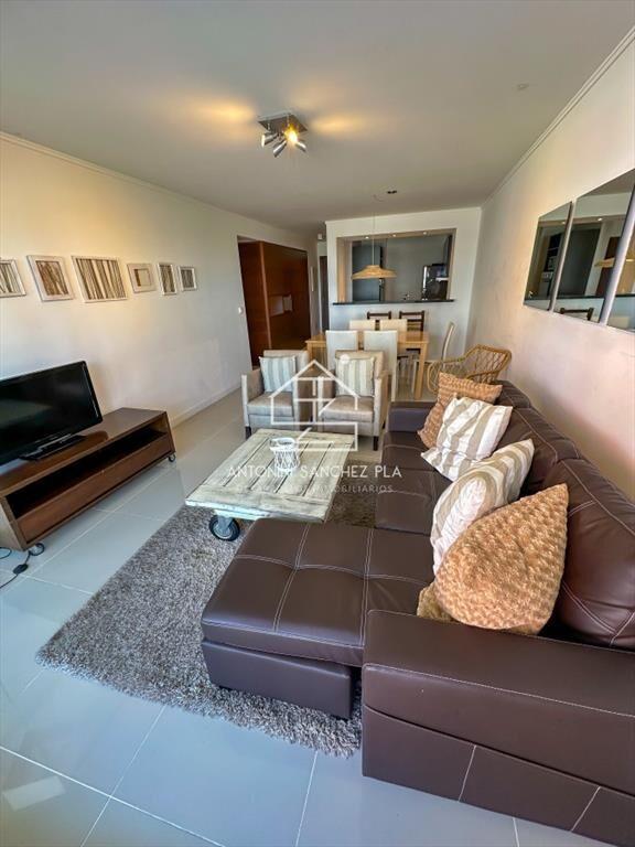 Departamento en venta en exclusiva torre en Punta del Este