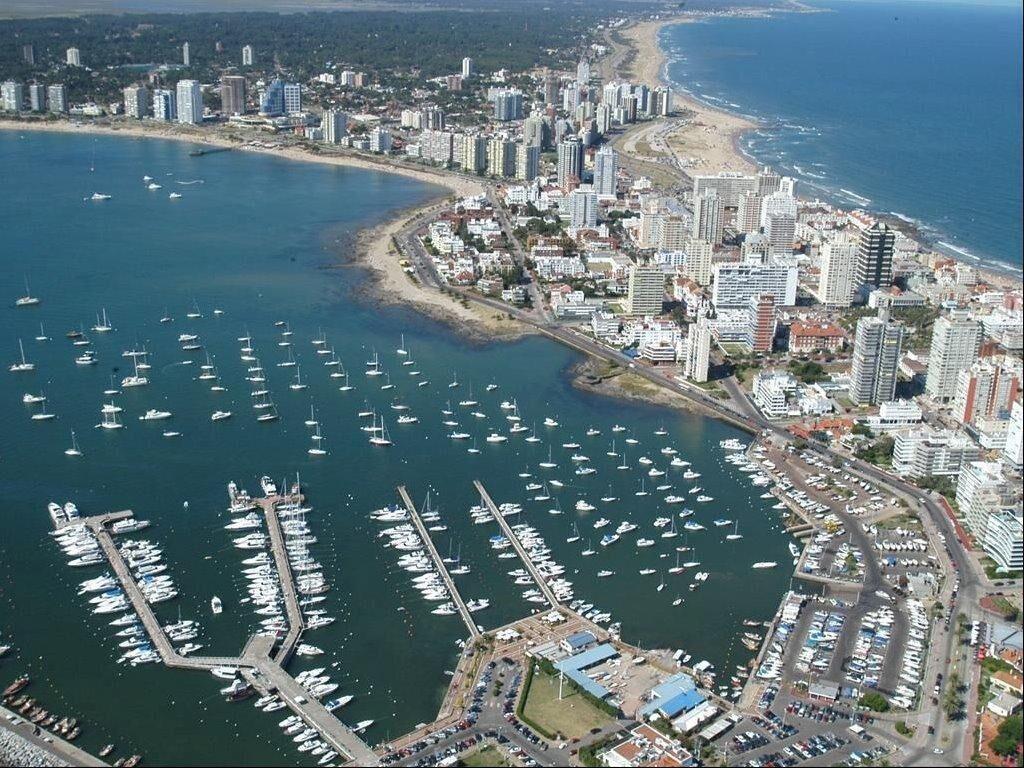 Alquiler Locales en Gorlero, Galería Pan de Azúcar (23 a 14