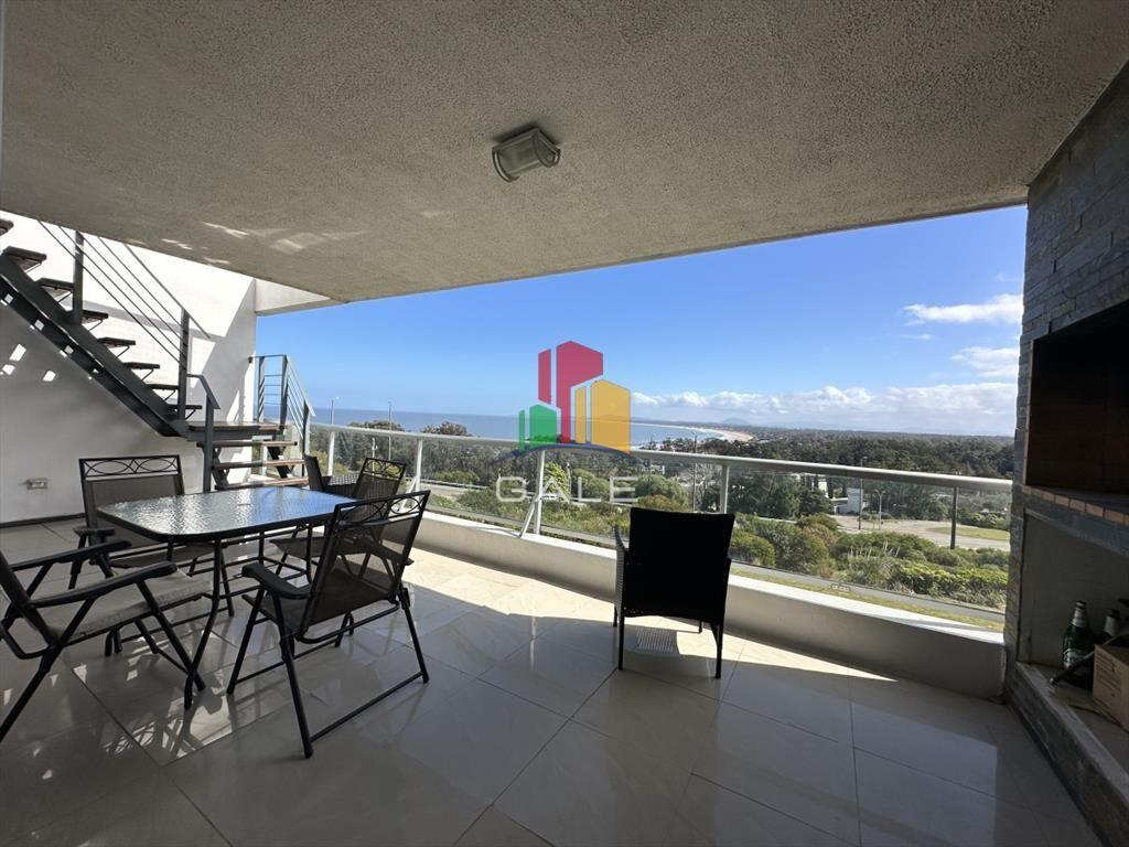 Venta apartamento en Punta Ballena