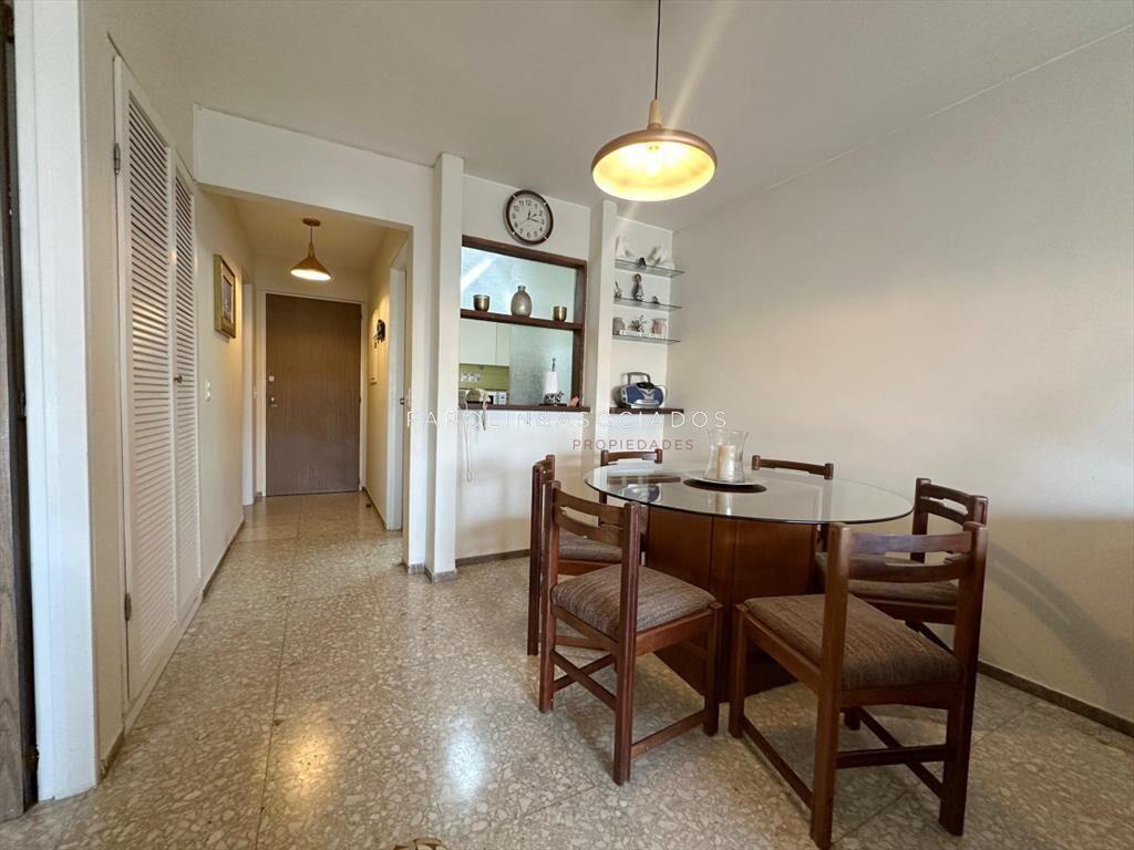 Apartamento en venta de 1 dormitorio y medio en