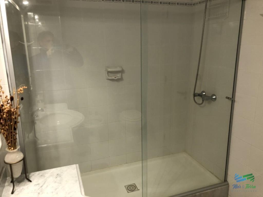 En venta.. piso intermedio, planta amplia muy en