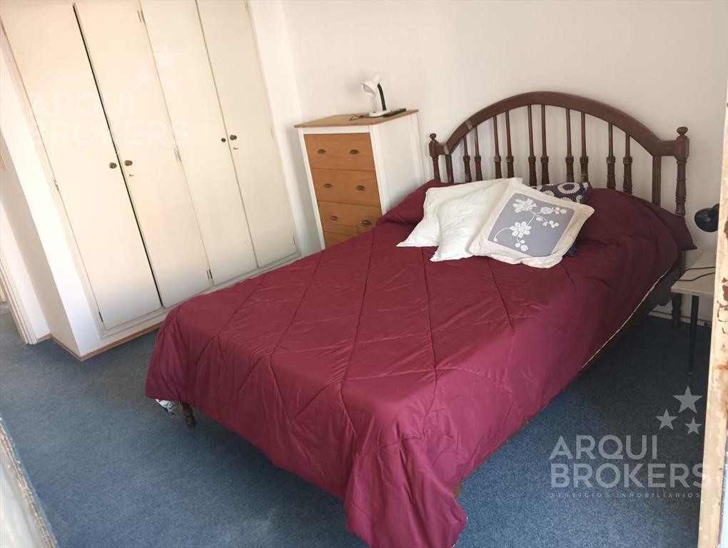 Apartamento en alquiler de un dormitorio con muebles en Pa