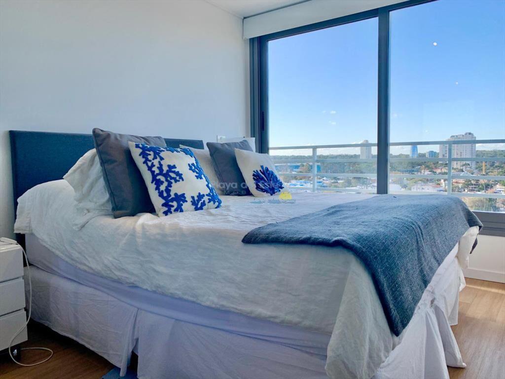 Venta de excelente Apartamento de dos Playa Mansa