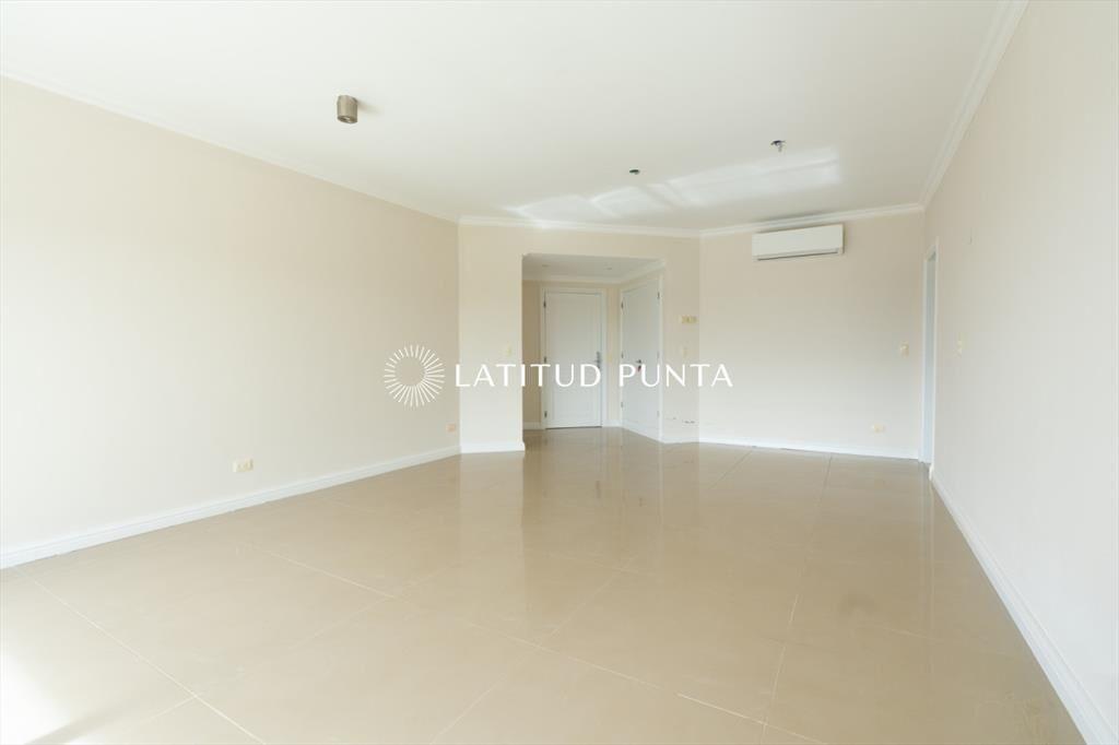 Penthouse en venta Playa Mansa
