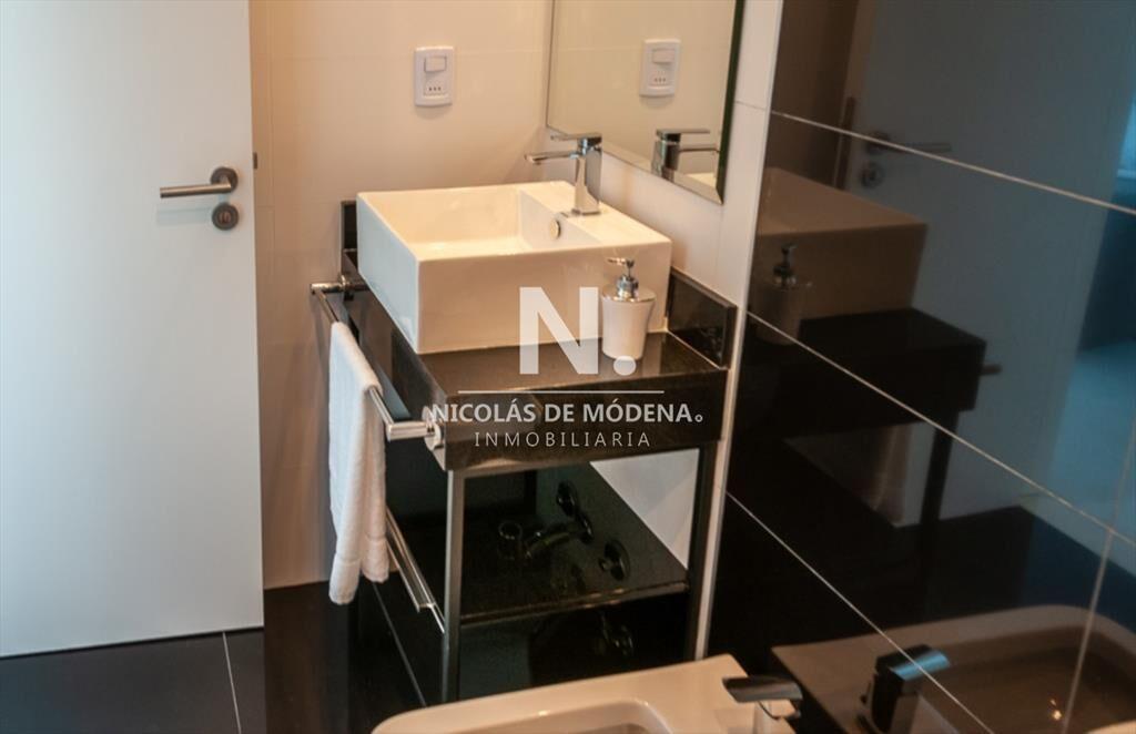 Departamento en venta en Artower de 1 y medio al
