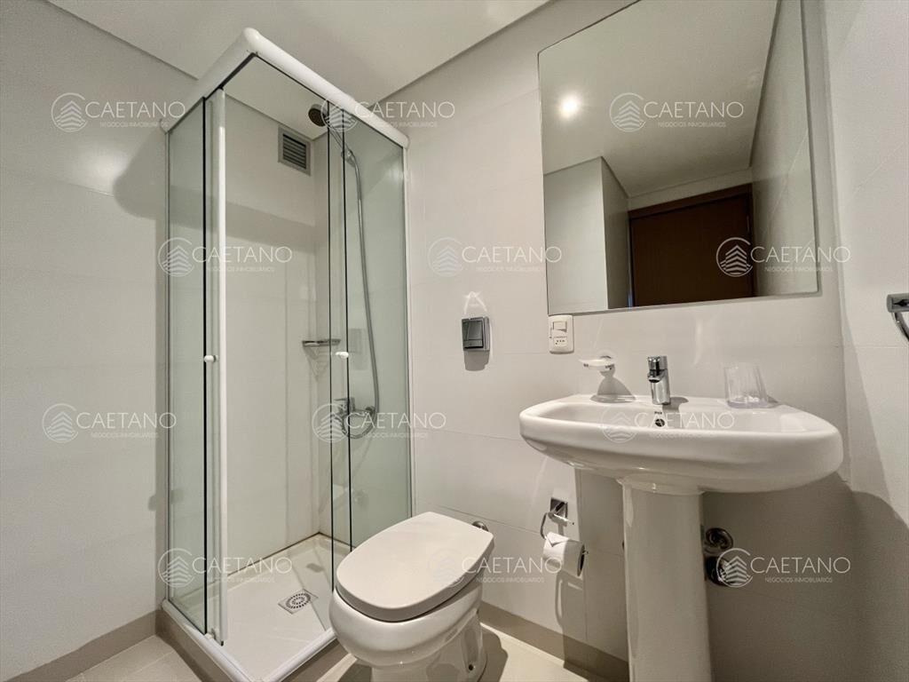 Venta apartamento en Punta del Este con vista al