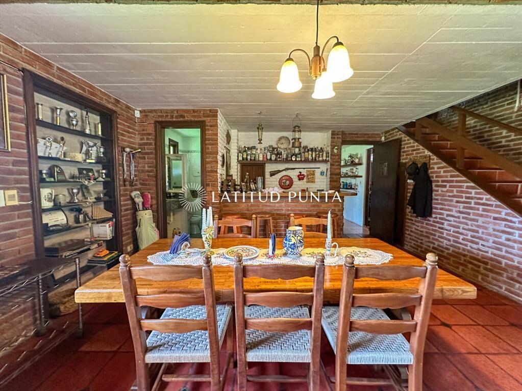 Casa en Jardines de Córdoba, 3 suites más