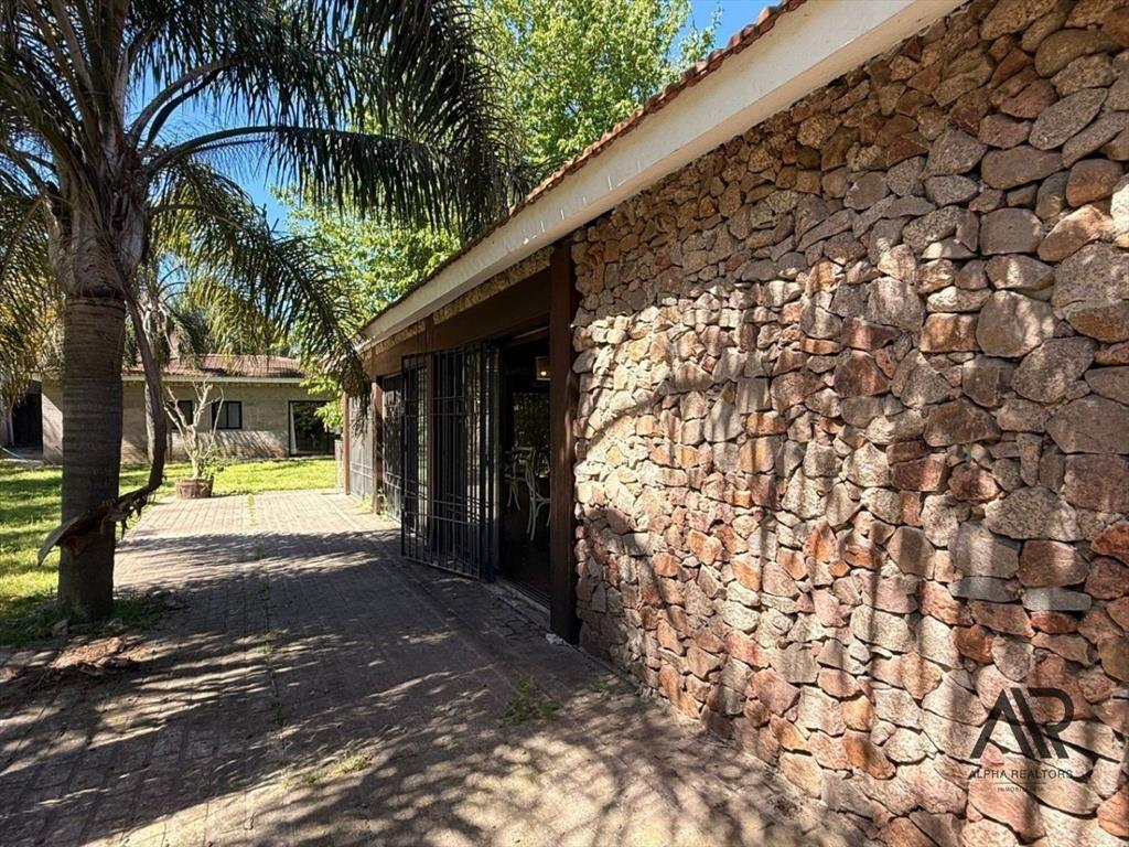 Casa en alquiler en Lomas de Solymar
