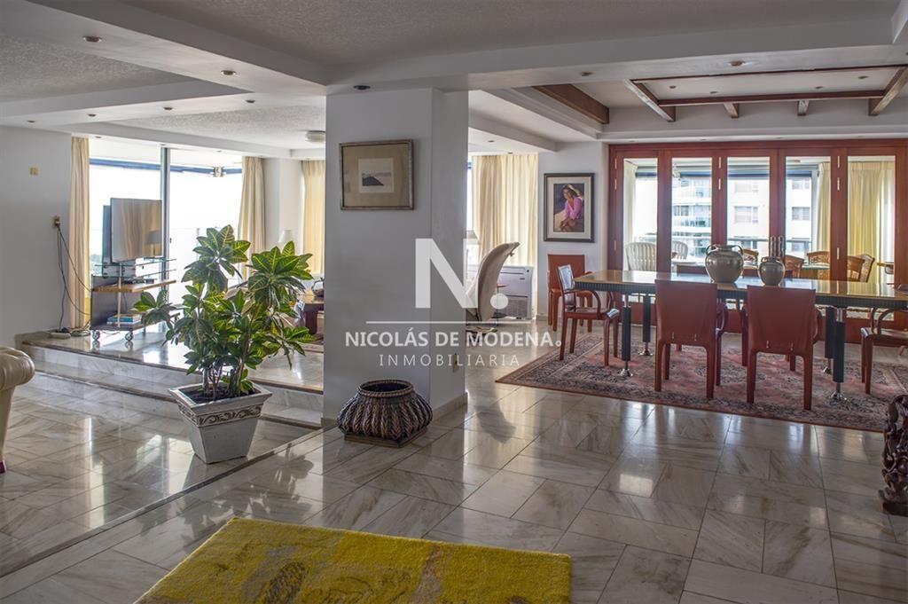 Hermoso Departamento en venta de 3 dormitorios.