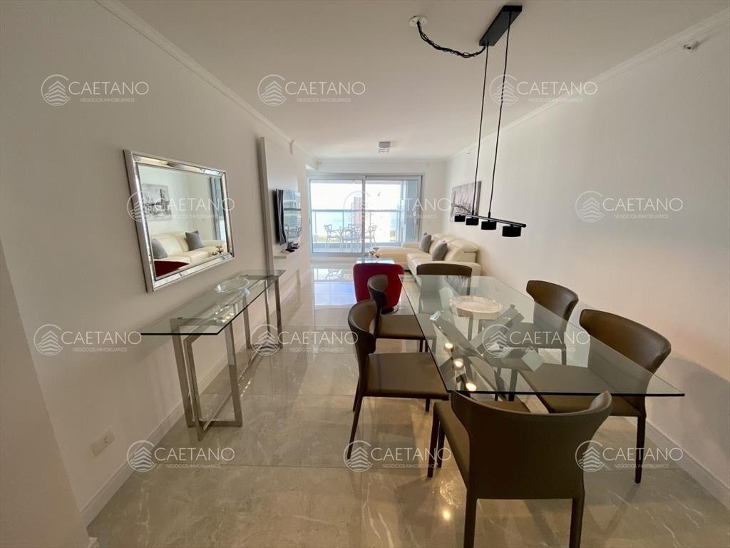 Venta dos dormitorios playa mansa Punta del Este