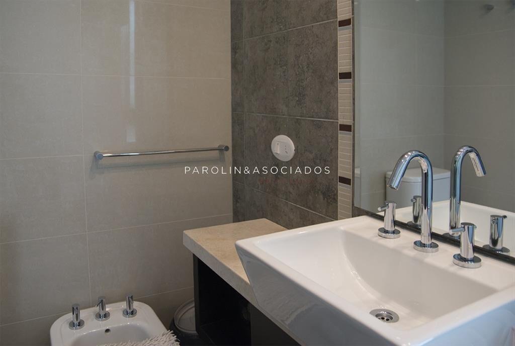 Hermoso Departamento en venta, mansa. Punta del