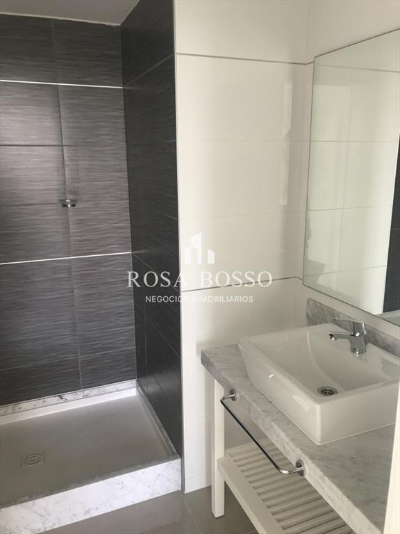 Apartamento en venta, Zona de Playa Brava.