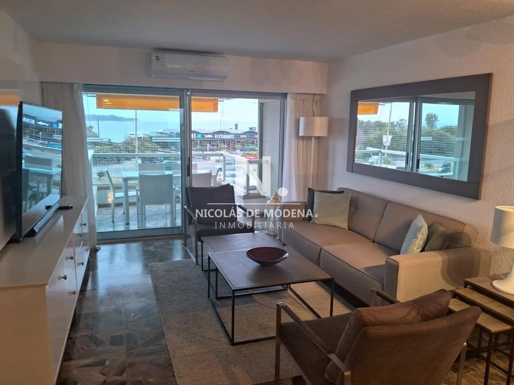 Hermoso Departamento de 3 dormitorios en venta frente al ma