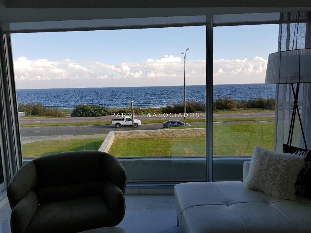 Apartamento a estrenar en venta con 3 suites mas