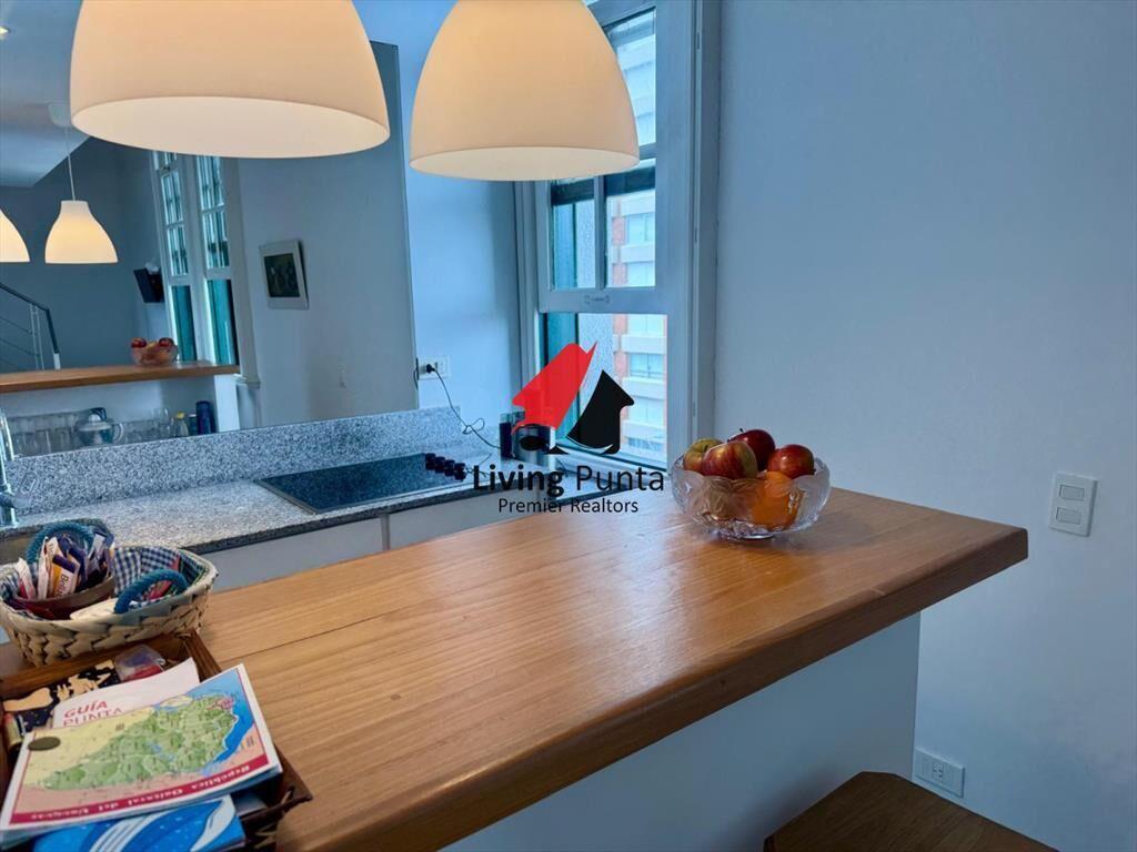 Apartamento de diseño en venta en un clásico de Punta del