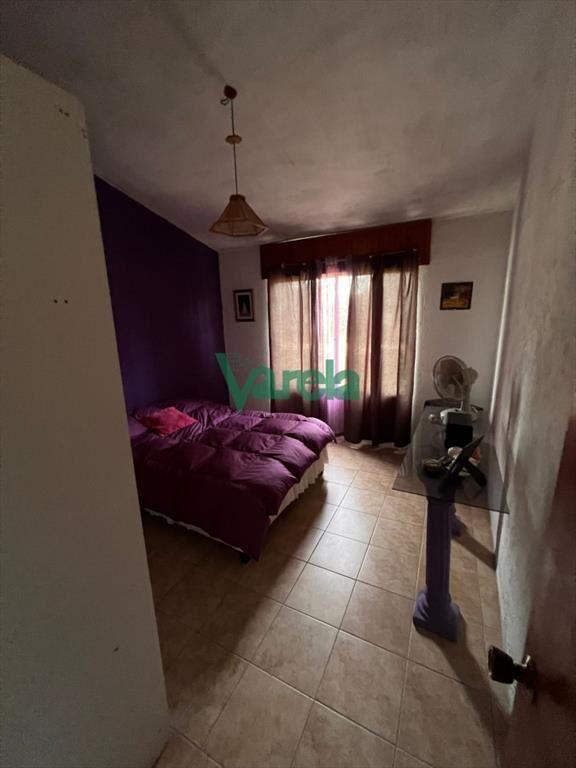 Una casa y dos aptos en venta en Salinas ideal