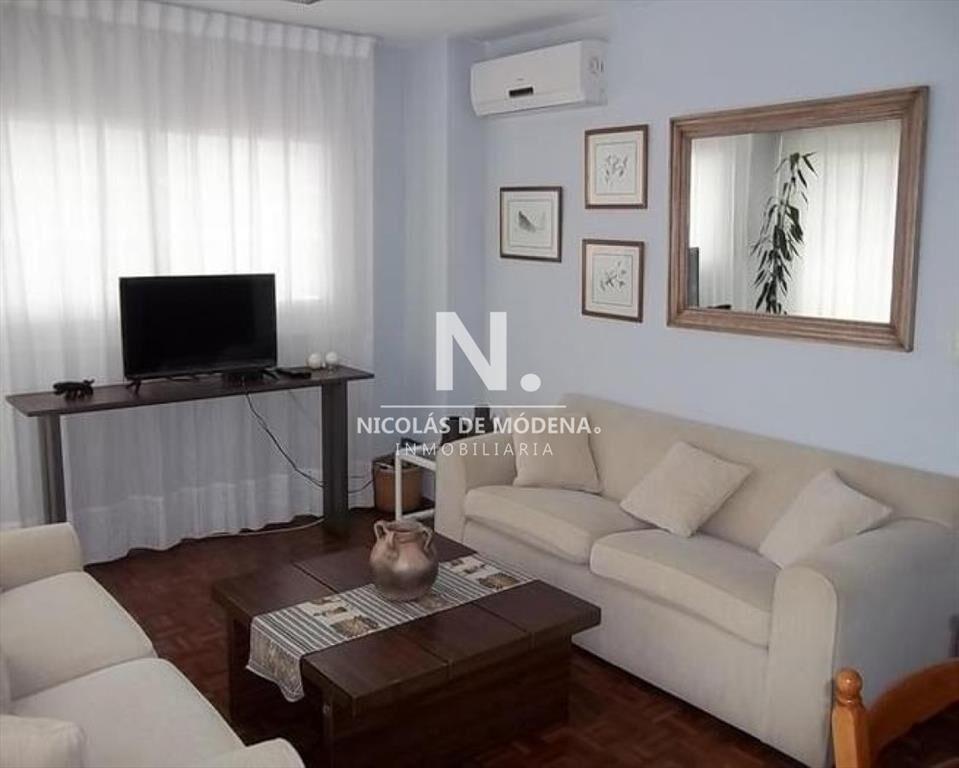 Apartamento de 2 dormitorios