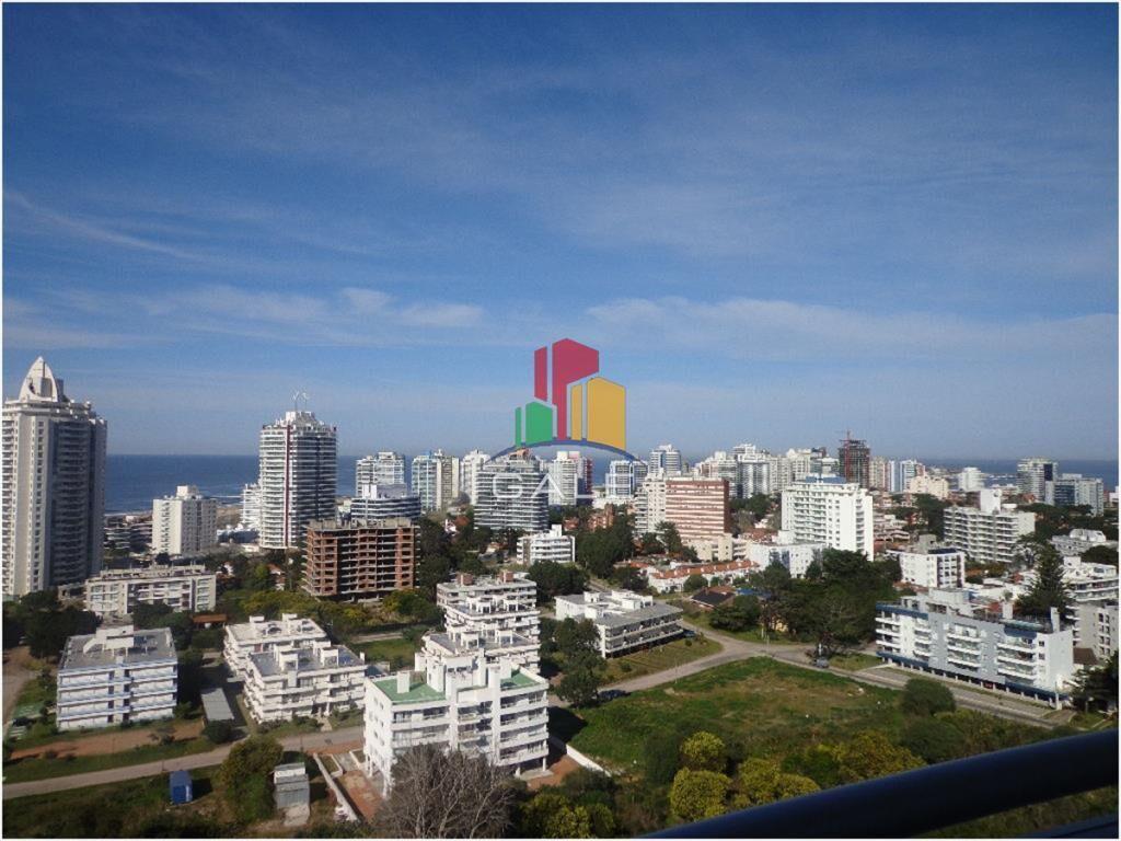 Apartamento en Roosevelt, 2 dormitorios *