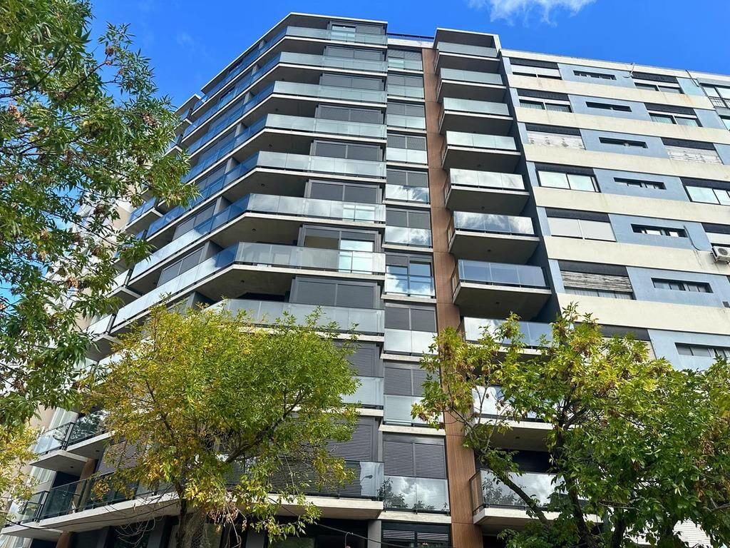 Venta de apartamento de 1 dormitorio con patio en Living Mar