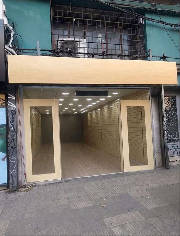 ALQUILER Local comercial de 270m2 en 18 de julio y Tristan