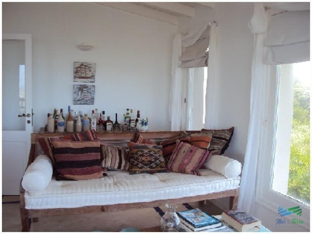 Hermosa casa en lo alto del Chorro.. - luminosa